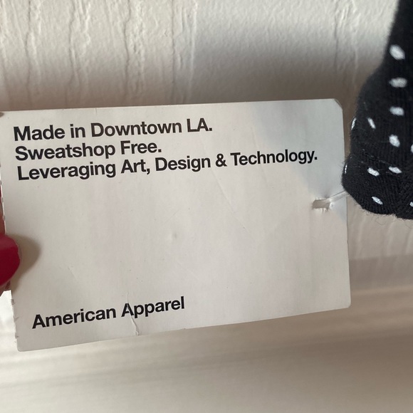 American apparel polka dot, crop top - never been worn! Size medium - Picture 2 of 3